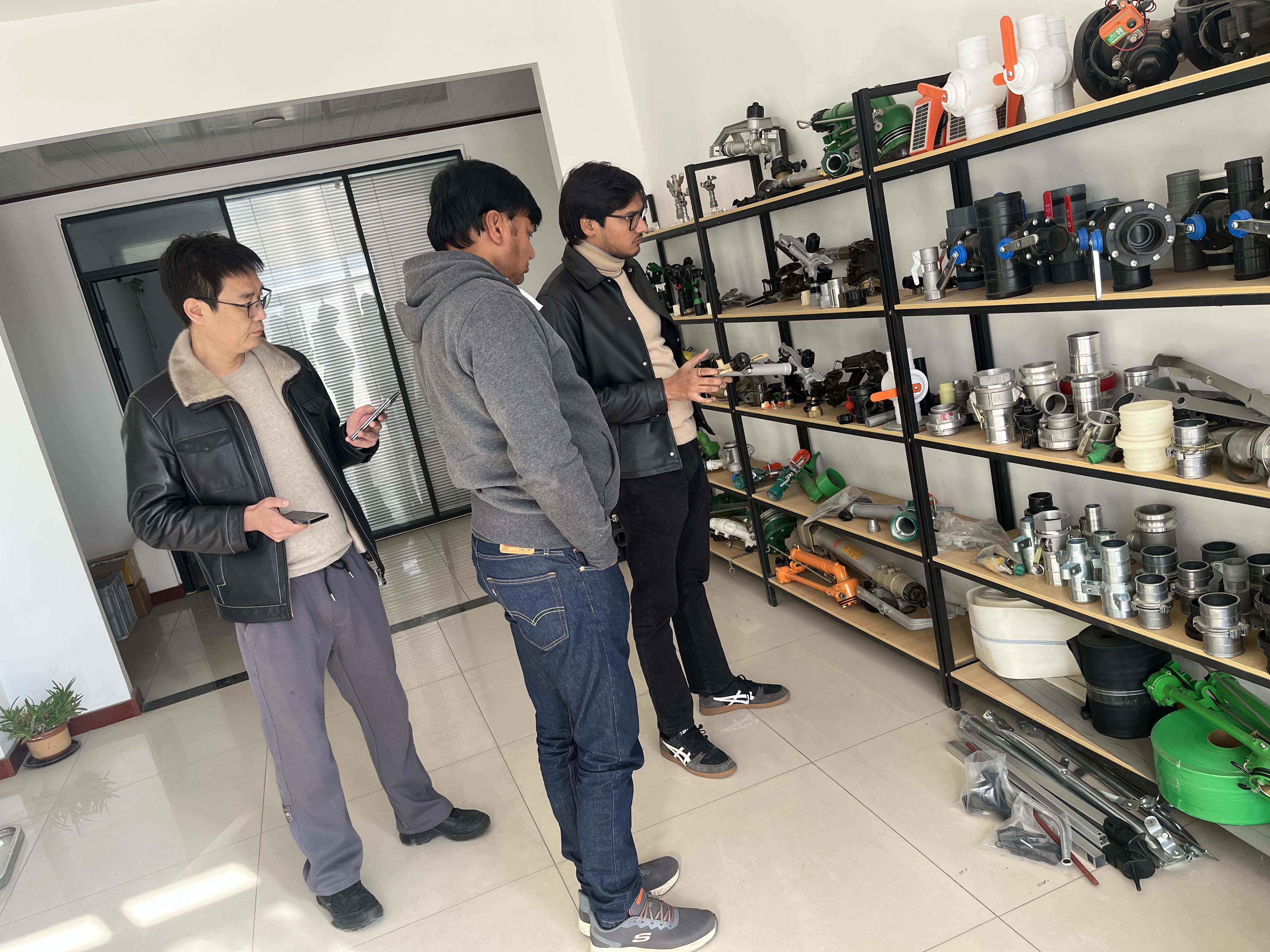 烟台NS40 涡轮喷枪获客户青睐 洽谈批量合作